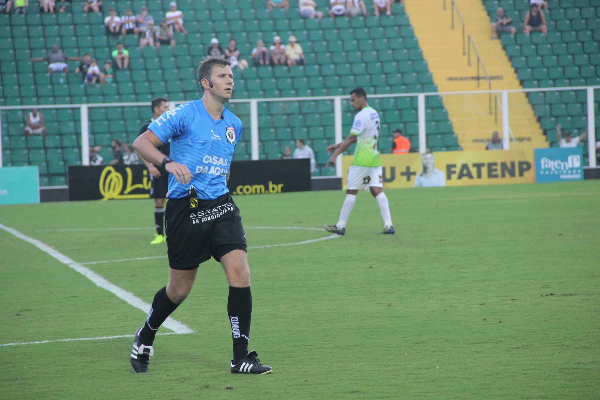 André Luiz Back, árbitro do jogo entre Figueirense x Barroso (Foto: Divulgação/Almirante Barroso)