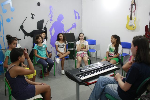 Projeto Oficinas Foto - Celso Peixoto (6)