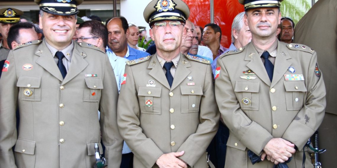 Tenente-coronel Alexandre Coelho Vieira, Comandante Geral da Polícia Militar de Santa Catarina Carlos Alberto de Araújo Gomes Junior e Tenente-Coronel Evaldo