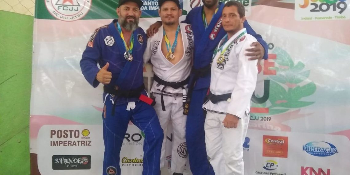 Atletas De Balneário Camboriú Conquistam 15 Medalhas No Circuito