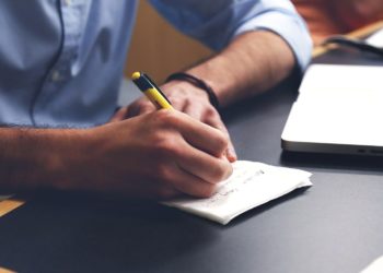 Imagem de StartupStockPhotos por Pixabay