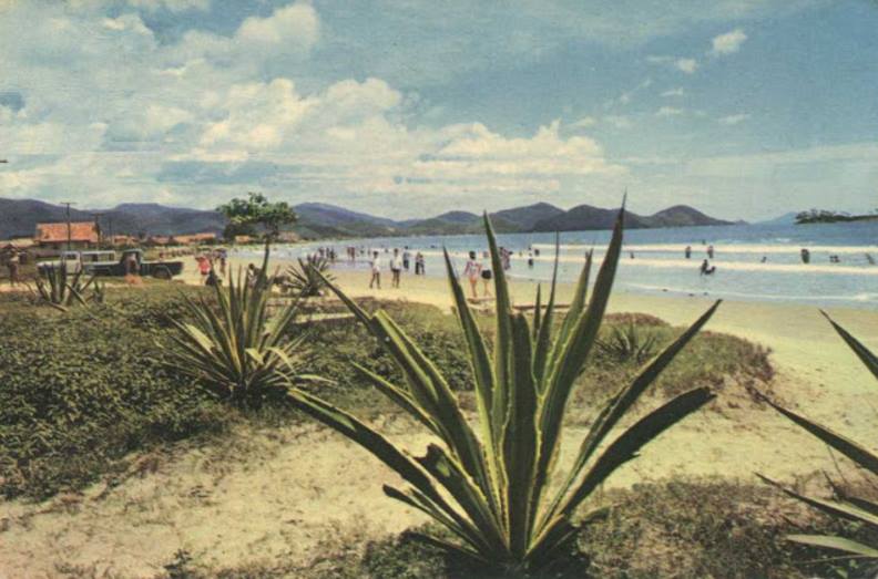 Foto: Anna Corrêa Fuchs Via Grupo no Facebook: Fotos Antigas e História da Praia de Camboriú