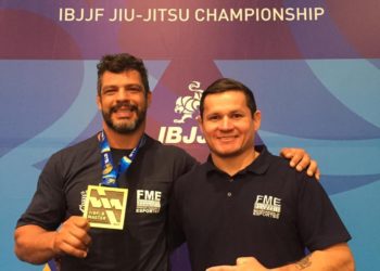 Legenda: Diogo Nascimento e o técnico Aldo Max estão nos EUA em busca de uma medalha de ouro