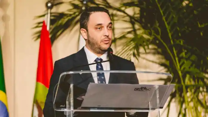 Presidente da CAASC Juliano Mandelli (Foto Ísis Lacombe - OAB/SC)