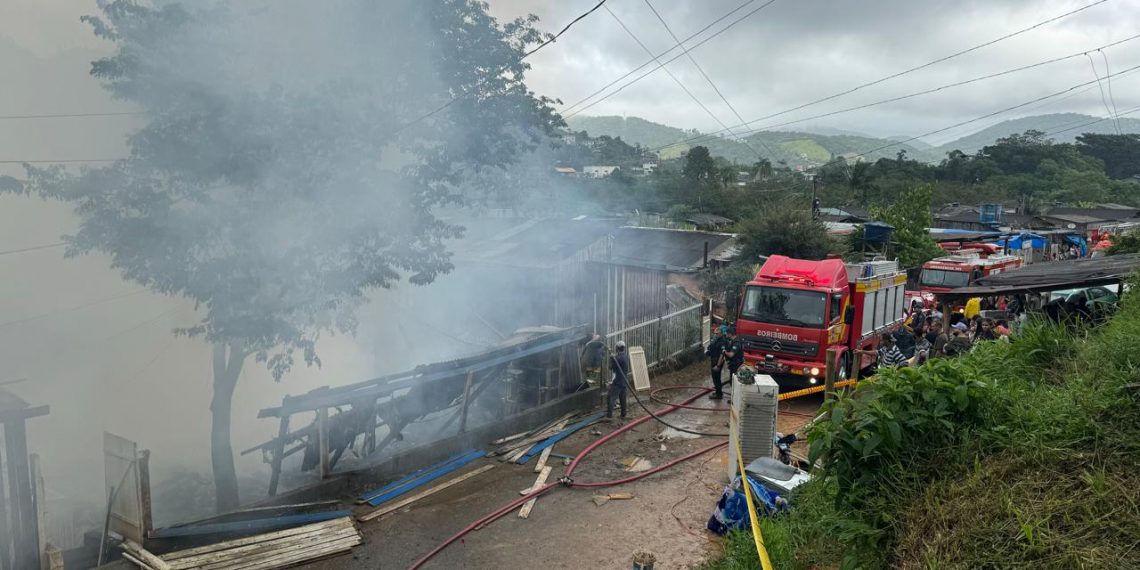 Divulgação / Bombeiros