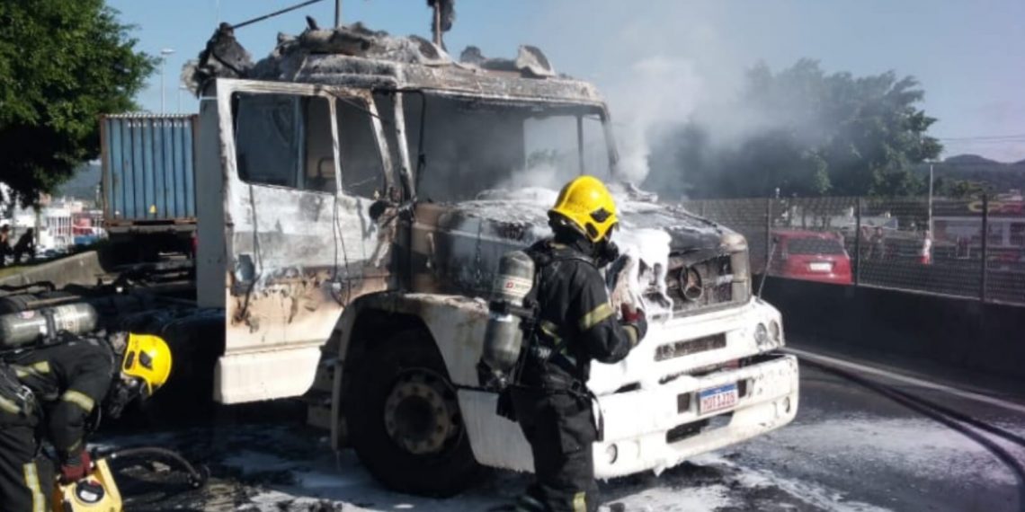 Divulgação / Bombeiros