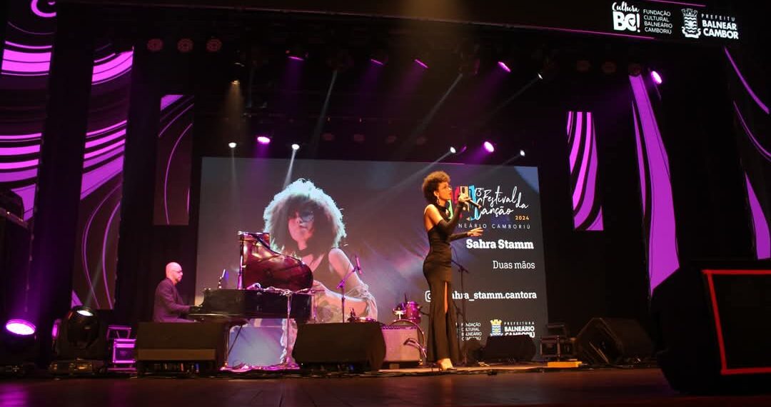 Sahra Stamm - Duas Mãos/ Foto: Celso Peixoto