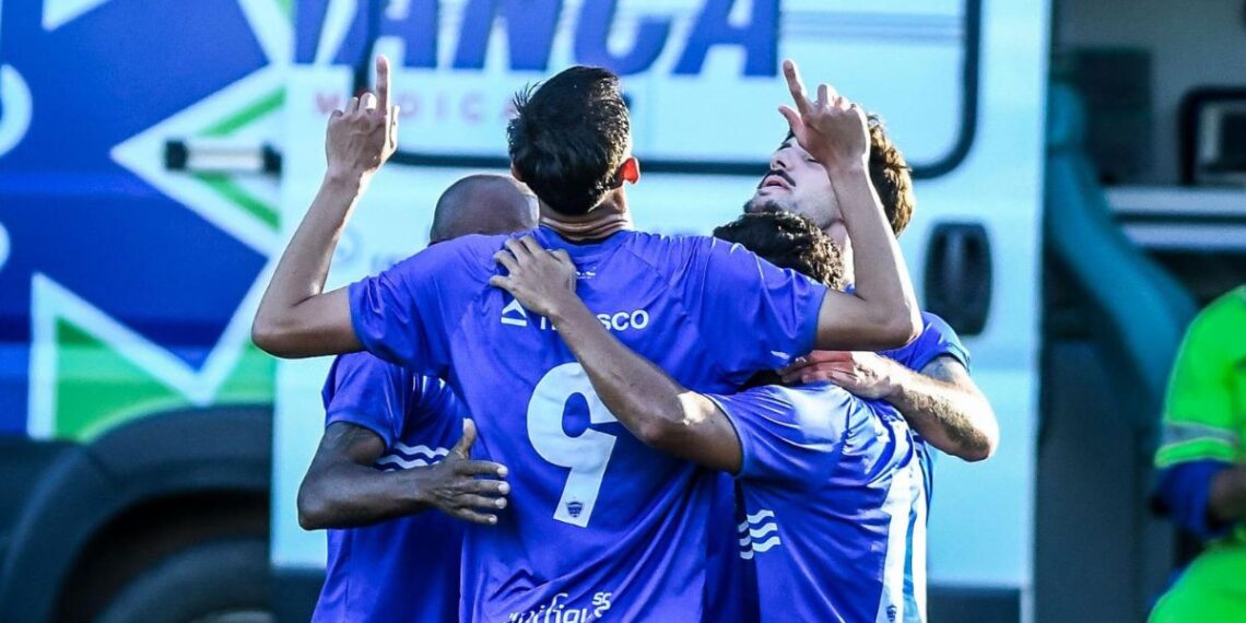 Foto: Tiago Winter / Barra FC